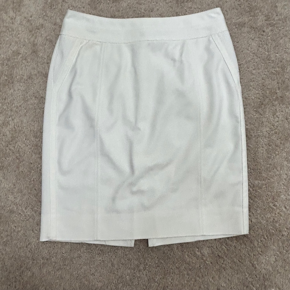 WHBM White House black market white pencil skirt Sz 10